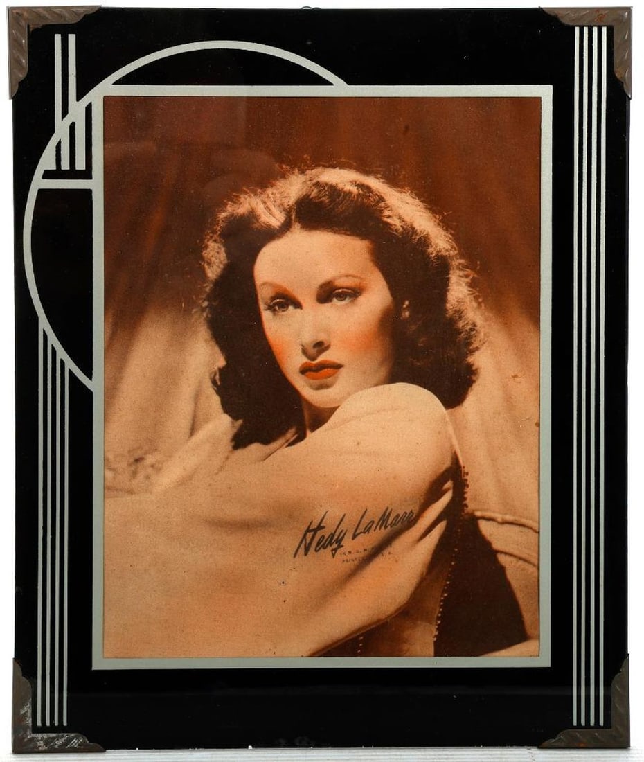 Two Vintage Art Deco Frames (1 of 3)