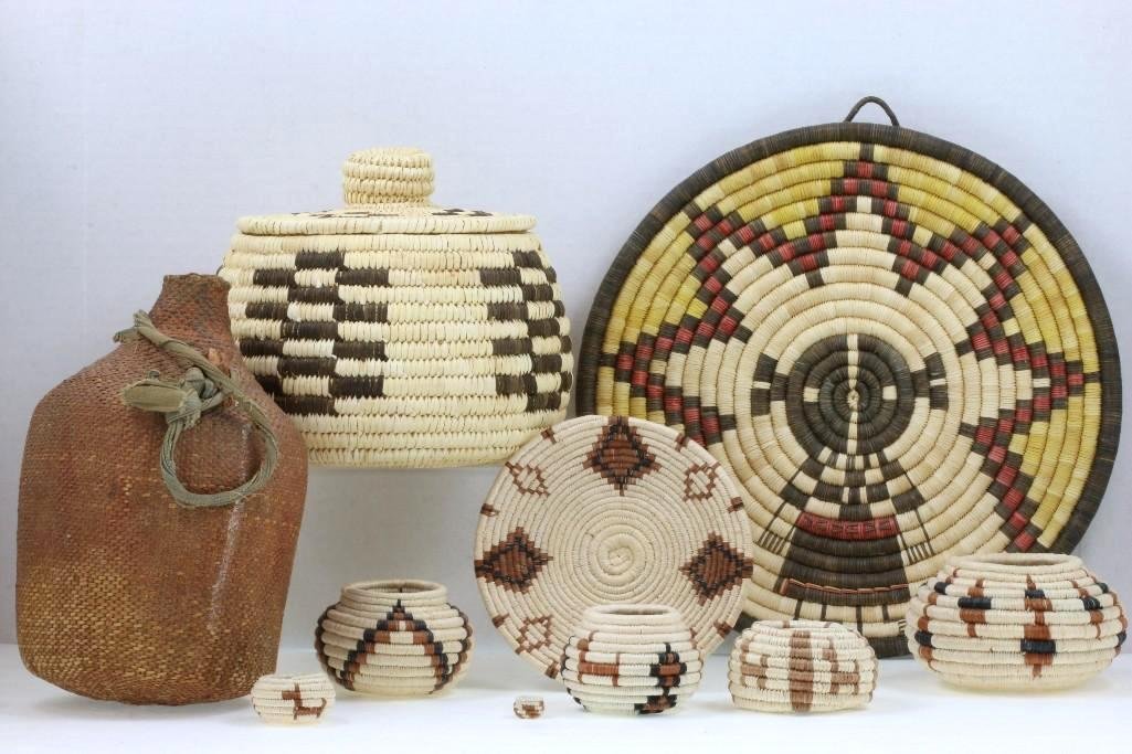 Ten Southwest basketry items (1 of 10)