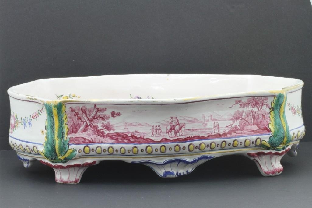 FRENCH FAIENCE CENTERPIECE, LATE19TH/EARLY 20TH CENTURY: SAMSON OF PARIS, PSEUDO SCEAUX MARKHEIGHT 3 1/2 INCHES X WIDTH 12 INCHES X DEPTH 8 1/4 INCHES