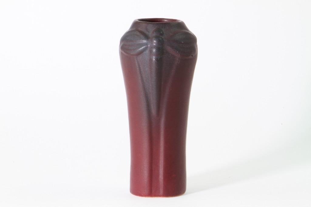 VAN BRIGGLE POTTERY MATT MAROON GLAZED DRAGONFLY VASE (1 of 4)