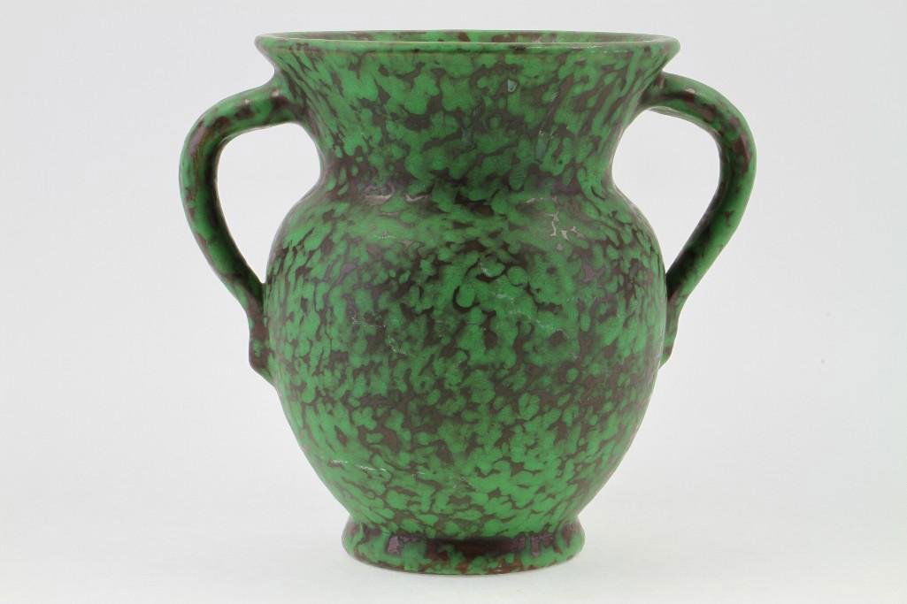 WELLER POTTERY COPPERTONE TWO HANDLED VASE (1 of 4)