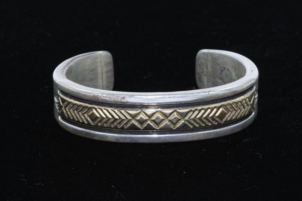 NATIVE AMERICAN CUFF BRACELET STERLING SILVER GOLD (1 of 3)