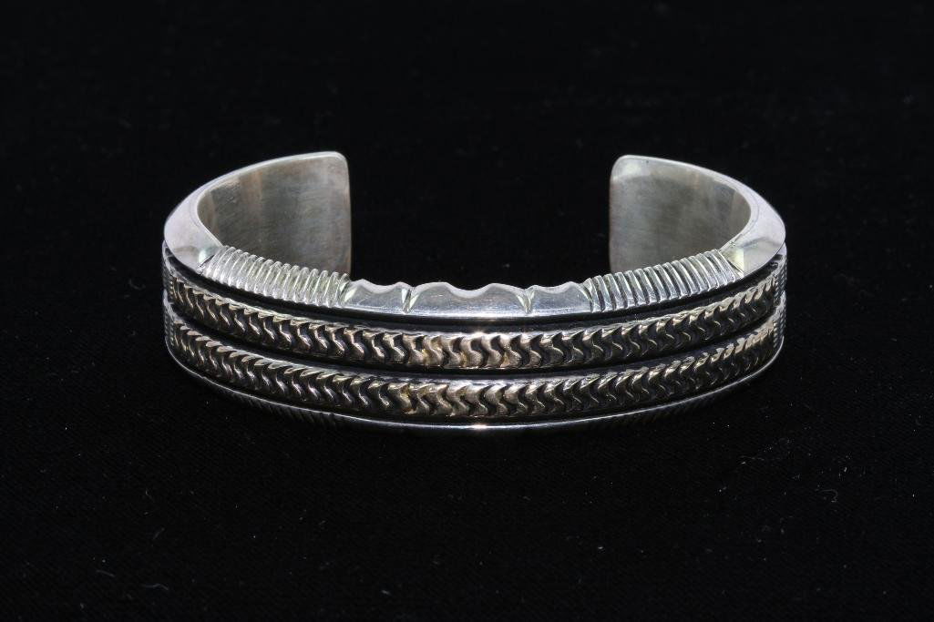 NATIVE AMERICAN CUFF BRACELET STERLING SILVER GOLD (1 of 2)