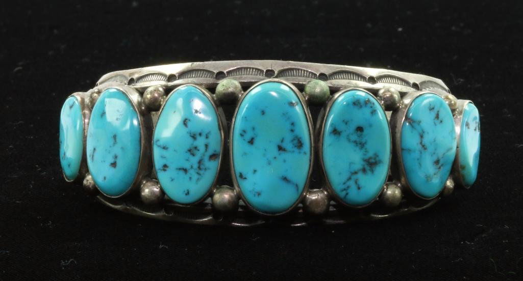 NATIVE AMERICAN TURQUOISE STERLING SILVER CUFF BRACELET (1 of 3)