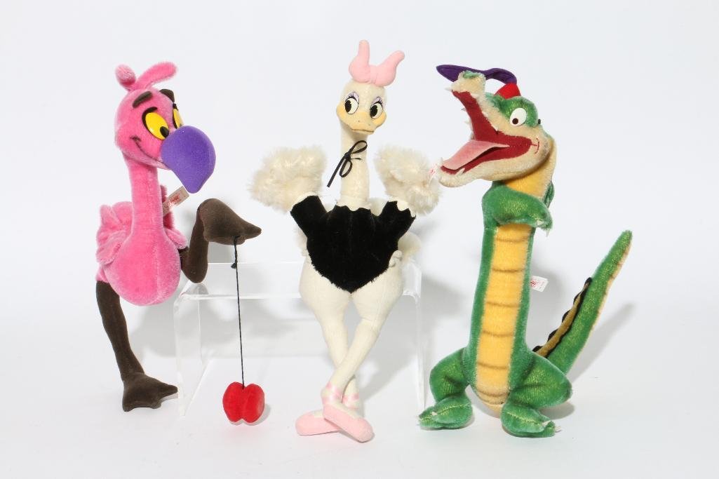 THREE STEIFF ANIMALS: Character Steiffs Notes:This "Fine Mélange" comes from numerous sources and estates. Here are just some of items this sale includes: charming Steiff animals (over 40 lots of almost 150 items), Louis 