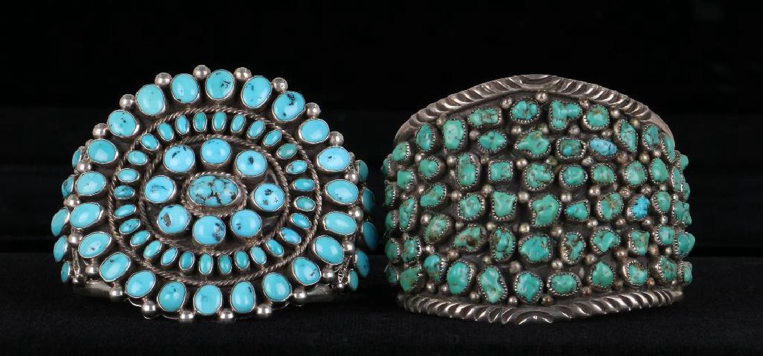 SOUTHWEST TURQUOISE SILVER CUFF BRACELETS (1 of 5)