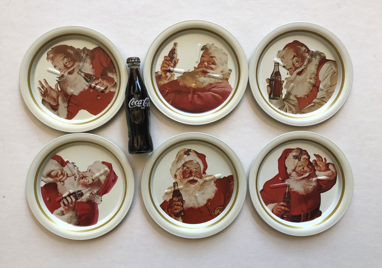 mini coca cola bottle w/ 6 mini plates (1 of 1)