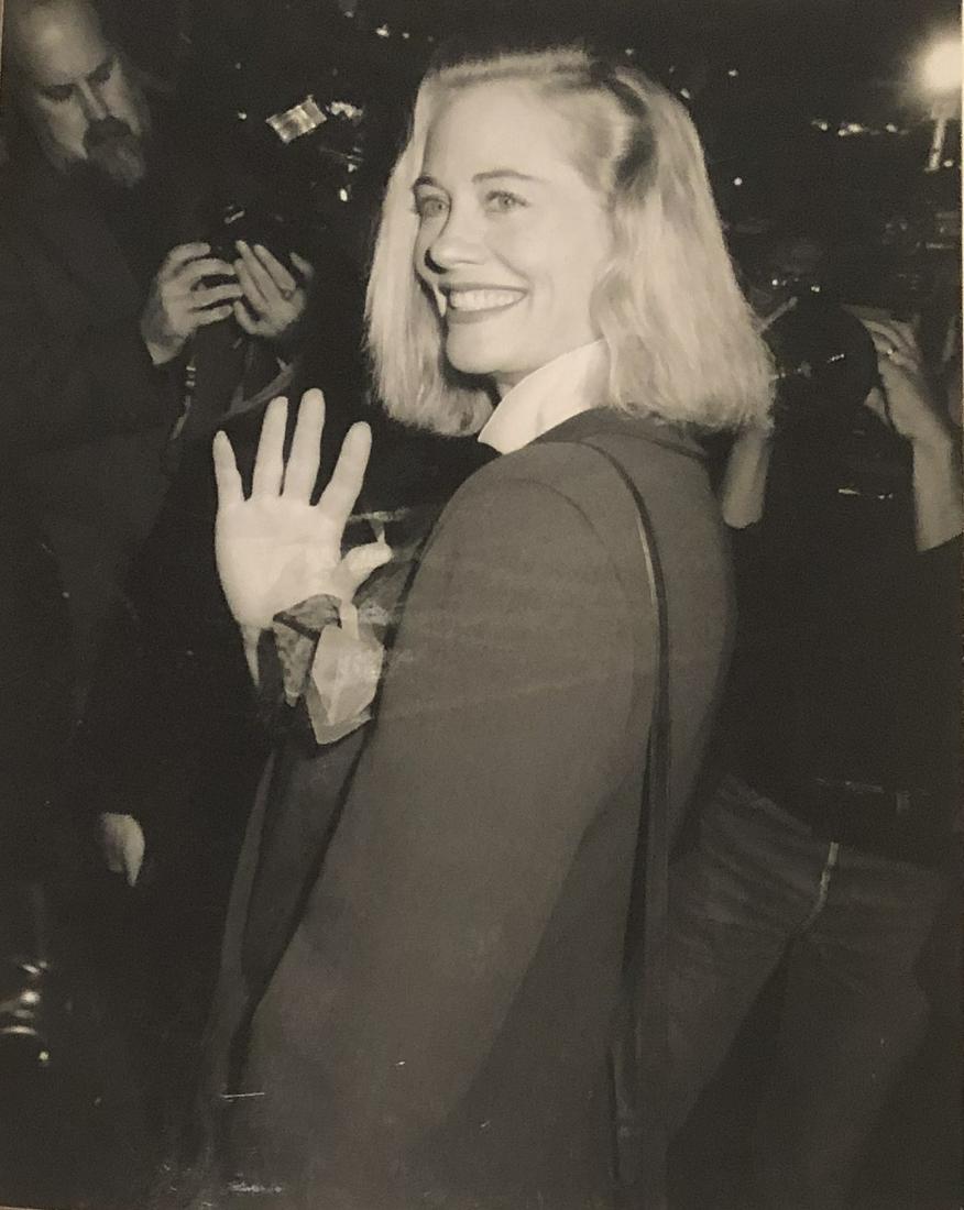 Cybill Shepherd 1991 photographer stamps verso (1 of 2)