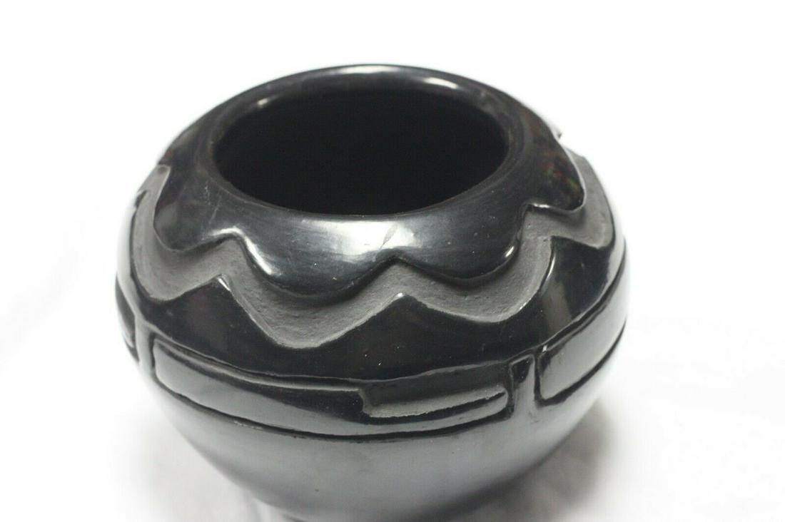 Santa Clara Pueblo Pottery Bowl signed by Maria Naranjo (1 of 2)