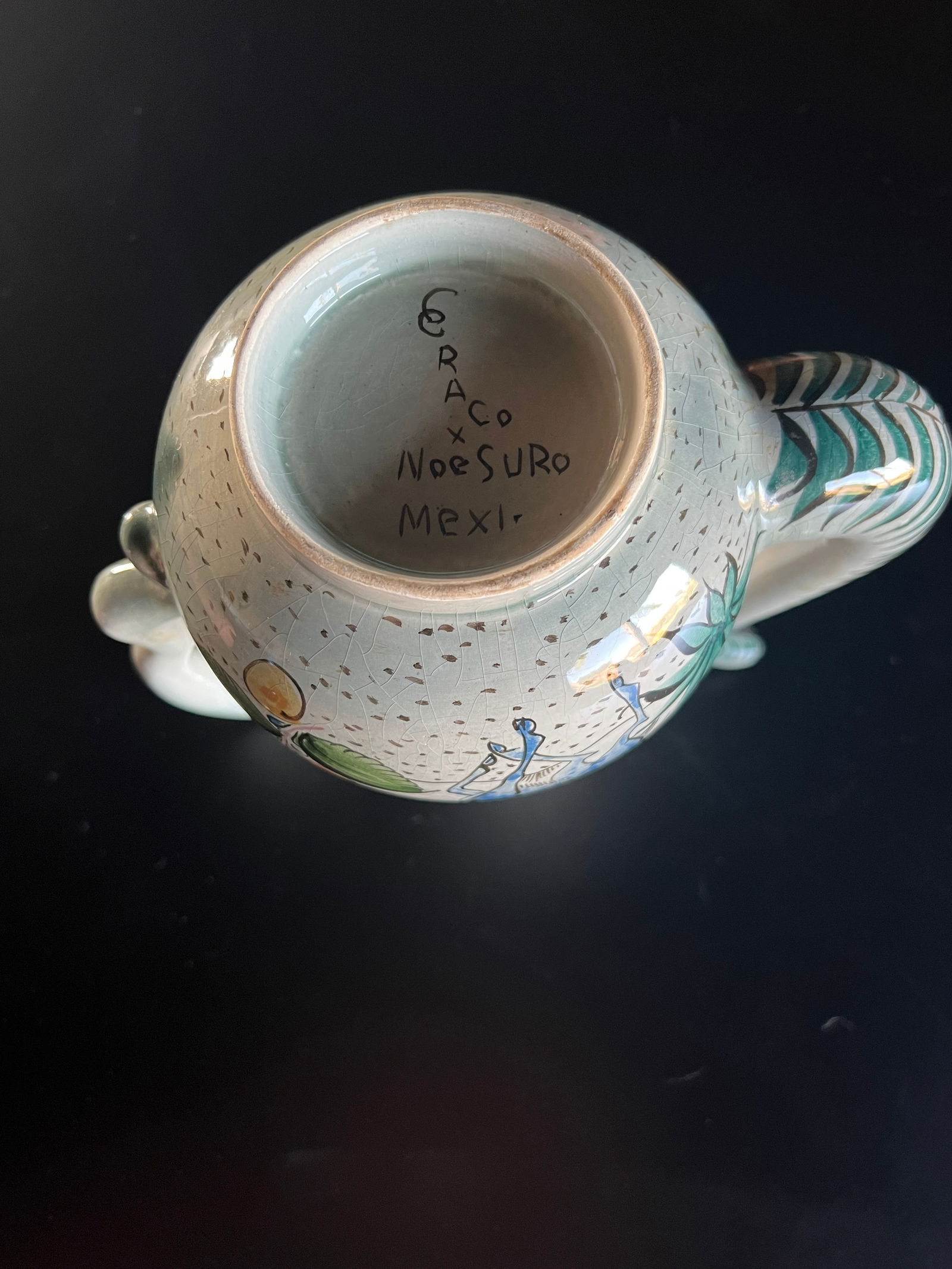 Noe Suro Pitcher-signed - 4