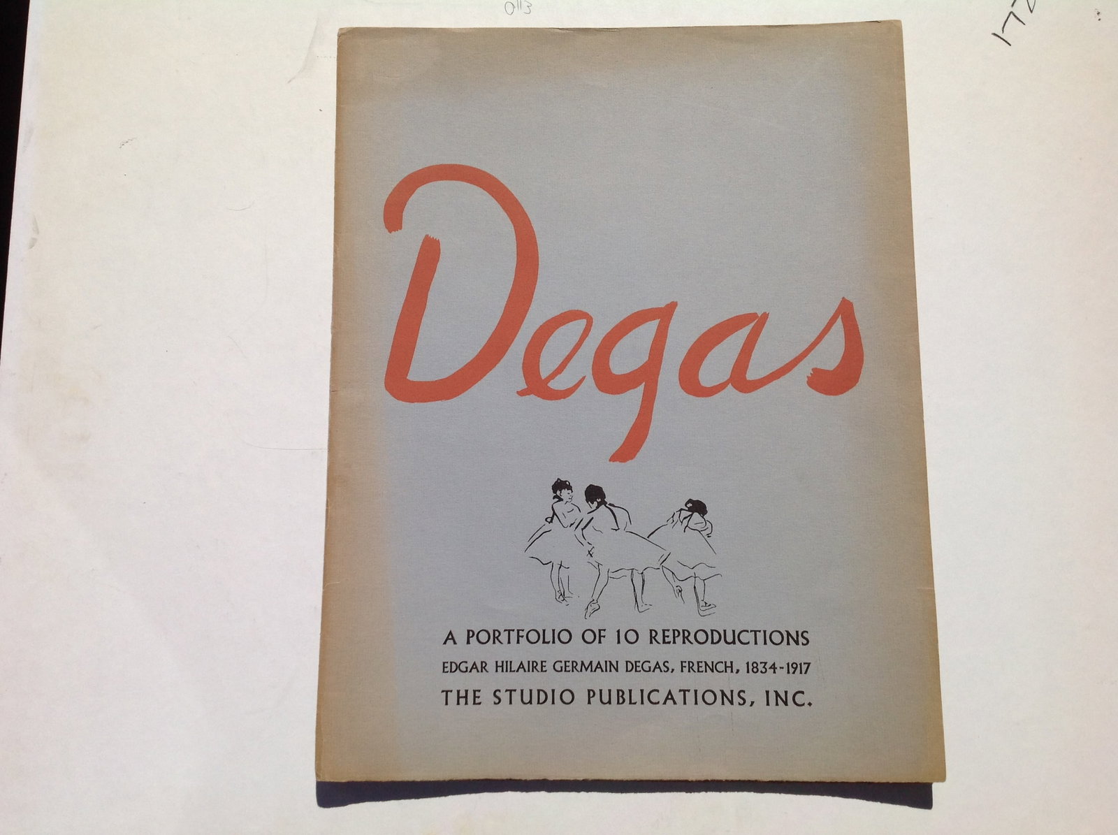 DEGAS - A PORTFOLIO OF 10 REPRODUCTIONS - VINTAGE: Degas - A Portfolio of 10 Reproductions Edgar Hilaire Germain Degas, French 1834-1917 The Studio Publications, Inc. Rendered by Albert Carman Includes 7 out of the 10 prints. All have discreet pin hol