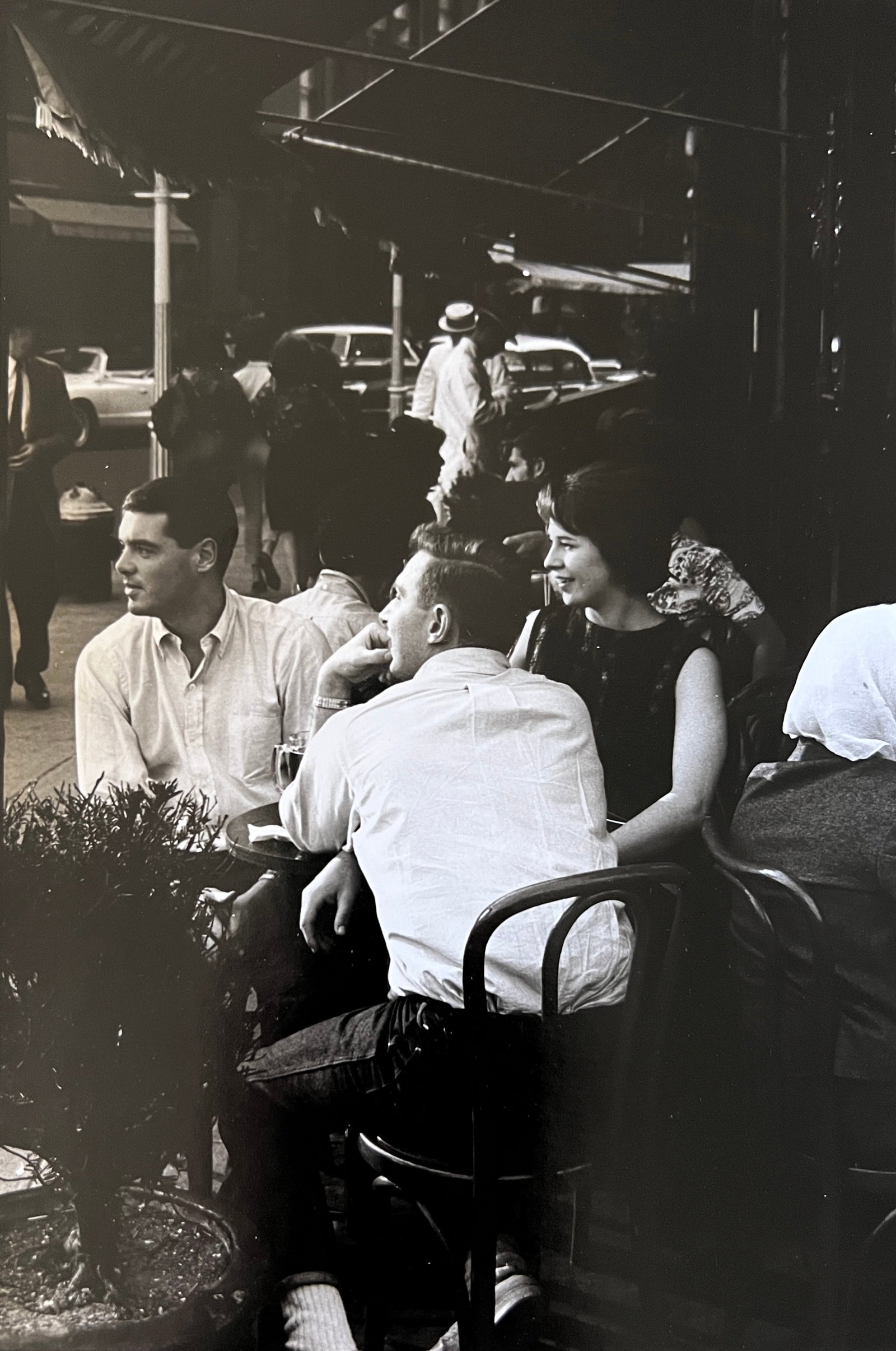 Lee Johnson - Mid Century Photograph- Prominent Americana Photographer. Patio Lounge- stamped Lee: Photographer : Lee Johnson. Black and white Vintage Mid Century Photograph. Dimensions:9.75 x 6.75". Lee Johnson work appeared in Life Magazine, Fortune Magazine and many others throughout the 1950's-