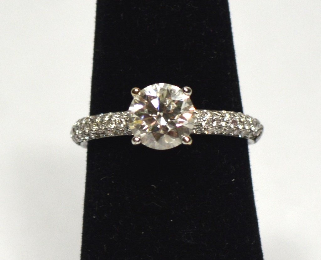 GIA 18k White Gold Lady's  Diamond Ring (1 of 6)