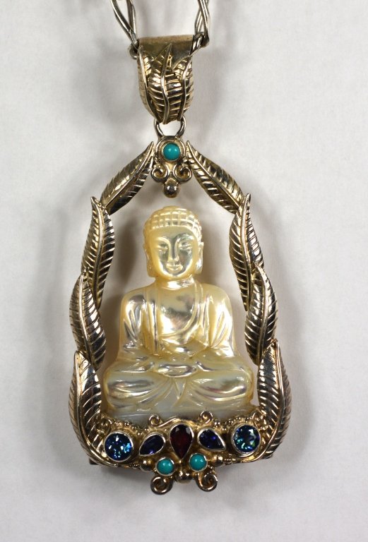 925 Sliver Nacklace W Mother Pearl Pendant.: Signed Sliver nacklace with mother pearl carving of budda pendant.and rubby ,sapphire gemstone insert in pendant,pendant size 40mmx28mm.total length 17.5 inch .