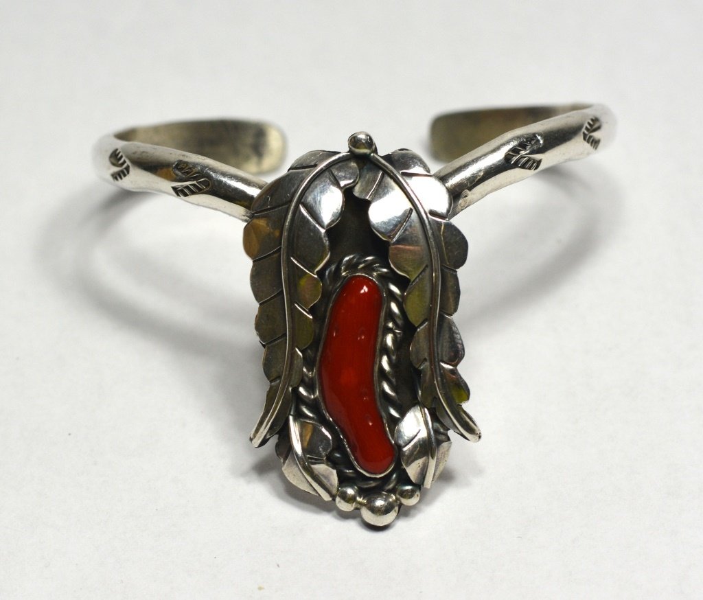 Natural Coral Sterling Sliver Bracelet.: Unusual Old antique natural coral hand make sliver bracelet with special design.