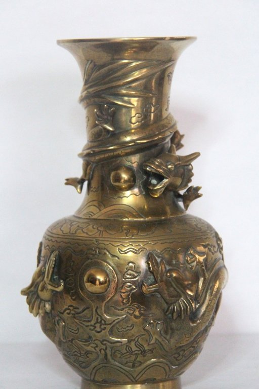 Chinese Bronze Vase (1 of 5)