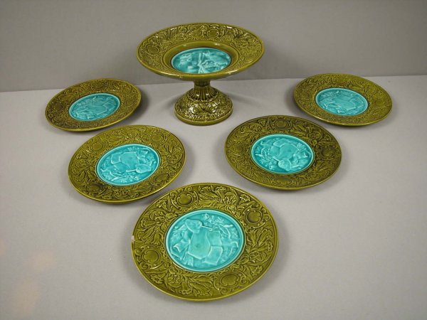 Continental dessert set with cake stand and 5 plat: Continental dessert set with cake stand and 5 plates with scenic centers