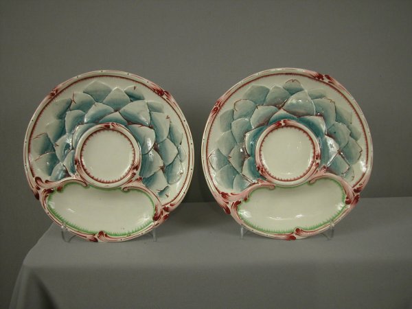 Pair of Sarreguemines majolica asparagus plate, 9 : Pair of Sarreguemines majolica asparagus plate, 9 1/4"