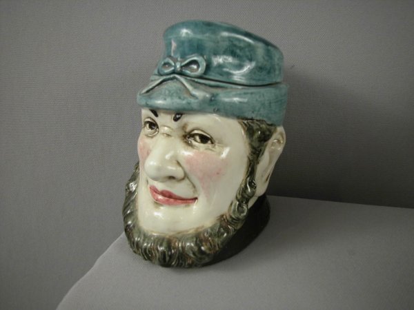 Majolica man with blue hat and beard humidor, 5 1/: Majolica man with blue hat and beard humidor, 5 1/2"