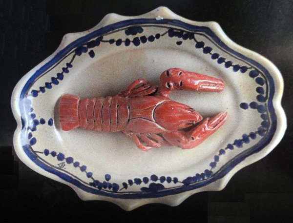LEON BRARD circa 1865 French Palissy Ware platter : LEON BRARD circa 1865 French Palissy Ware platter applied with crayfish, 8"l, rare shape