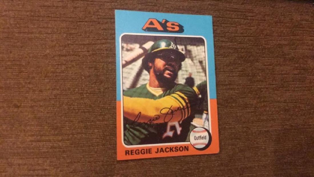 Reggie Jackson 1975 topps nice shape (1 of 2)