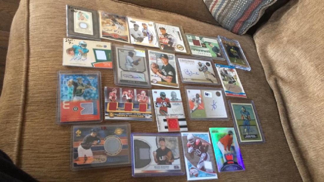 Lot of 20 autograph patch jersey cards and a gold (1 of 6)