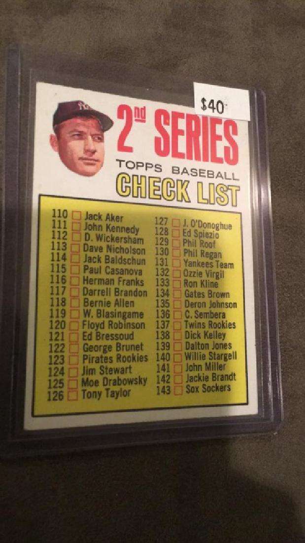 1963 topps Mickey Mantle second series baseball (1 of 3)