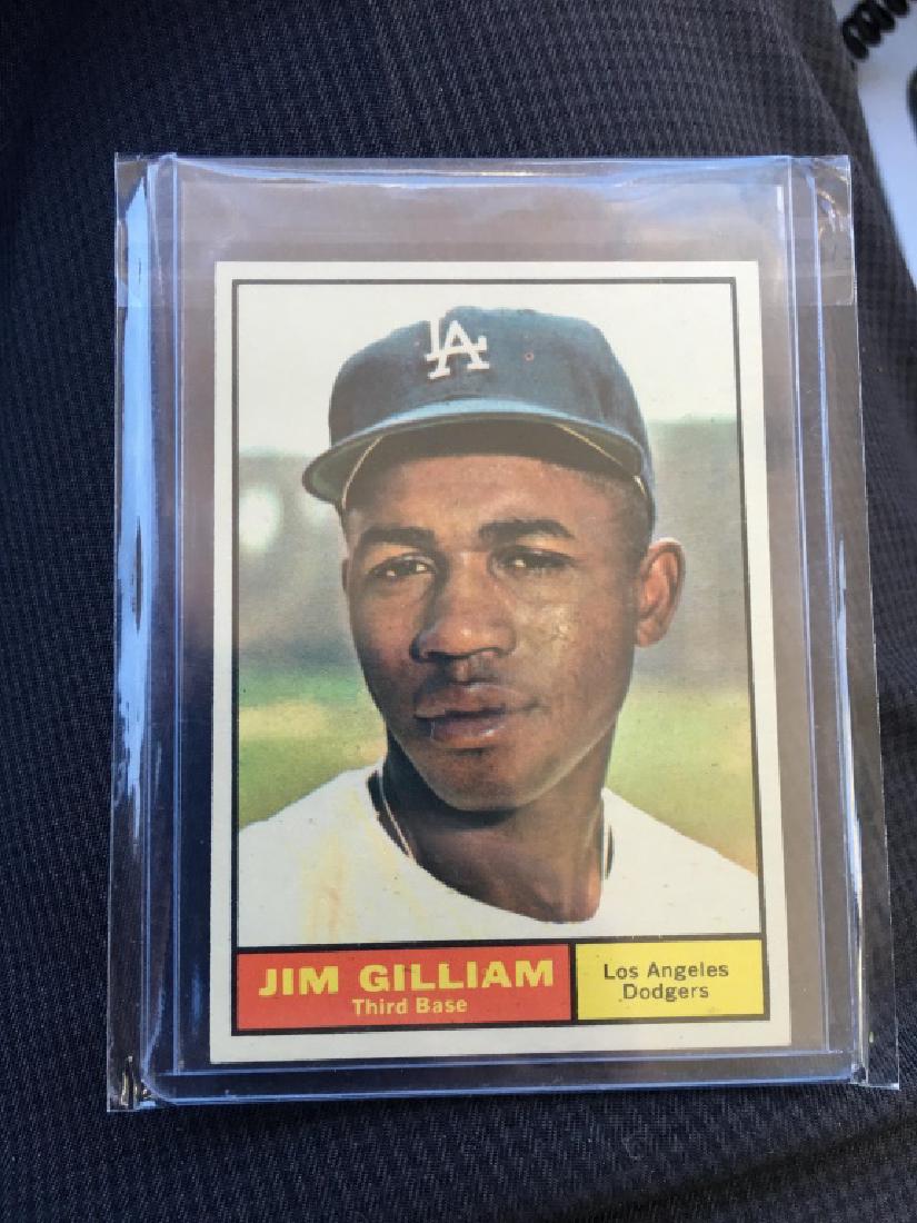 1961 TOPPS CARD#238 JIM GILLIAM (1 of 2)