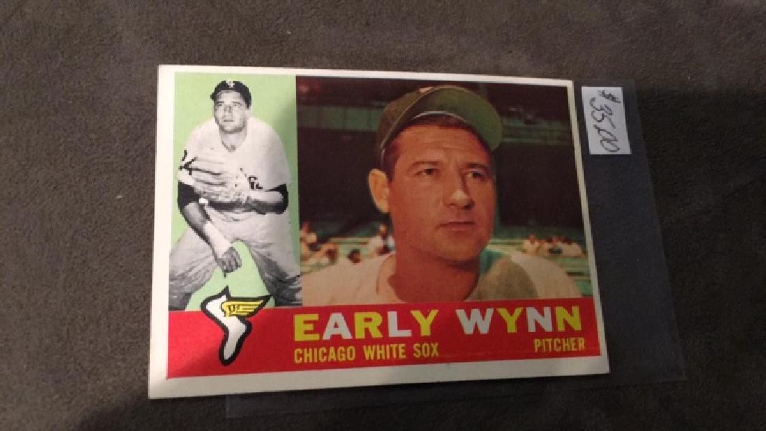 Early winter 1960 tops vintage baseball card nice (1 of 3)