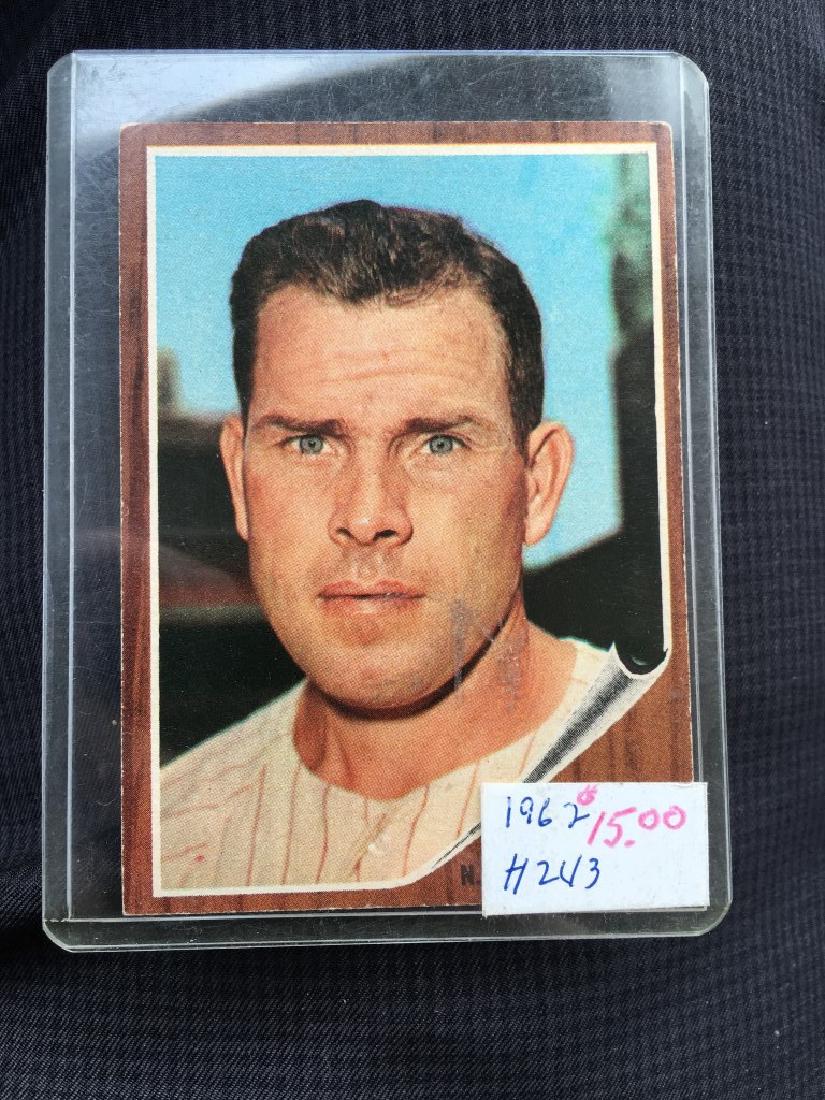 1962 TOPPS #243 ROBIN ROBERTS EX-MINT (1 of 2)