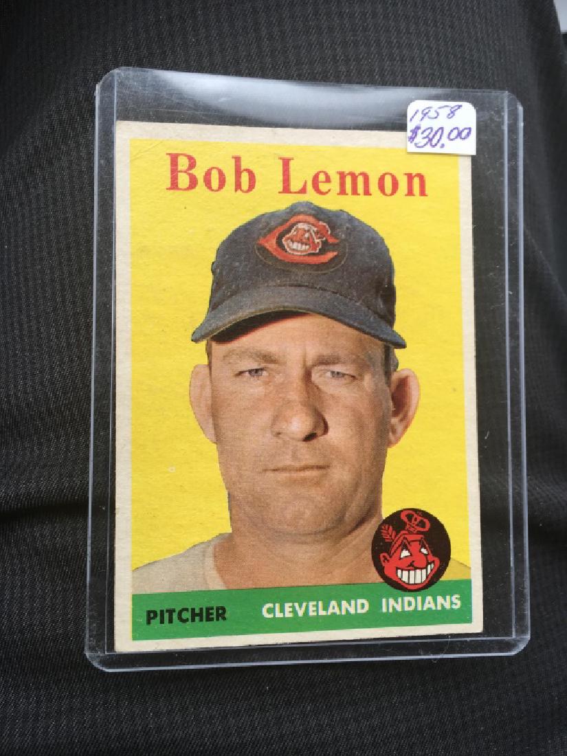 1958 Topps #2 WT Bob Lemon (White Team) (1 of 2)