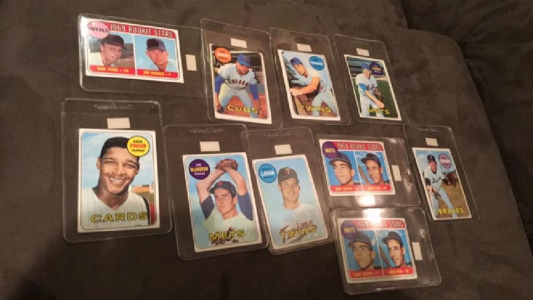 Lot of 1019 69 tops baseball cards Jim rocker: rookie divided Pinson Bruce look IMO's Otis Gary Genchary rocky times to Cecil up sure Joe Niekro