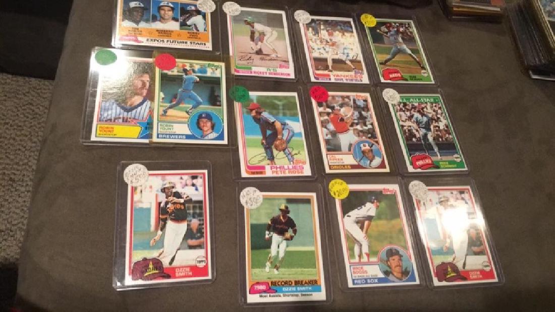 Vintage baseball card lot with Hall of Famer's (1 of 7)