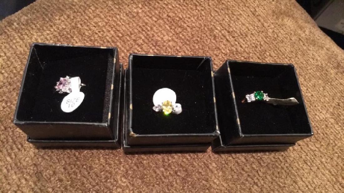 Lot of three beautiful rings 14 karat gold (1 of 4)