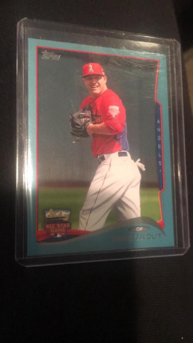 2014 Topps Mike Trout tops blue border (1 of 3)