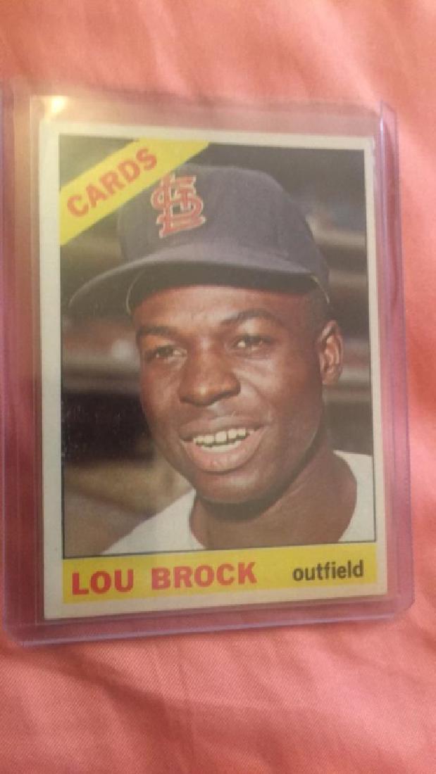 Lou Brock 1966 Topps nice shape (1 of 2)