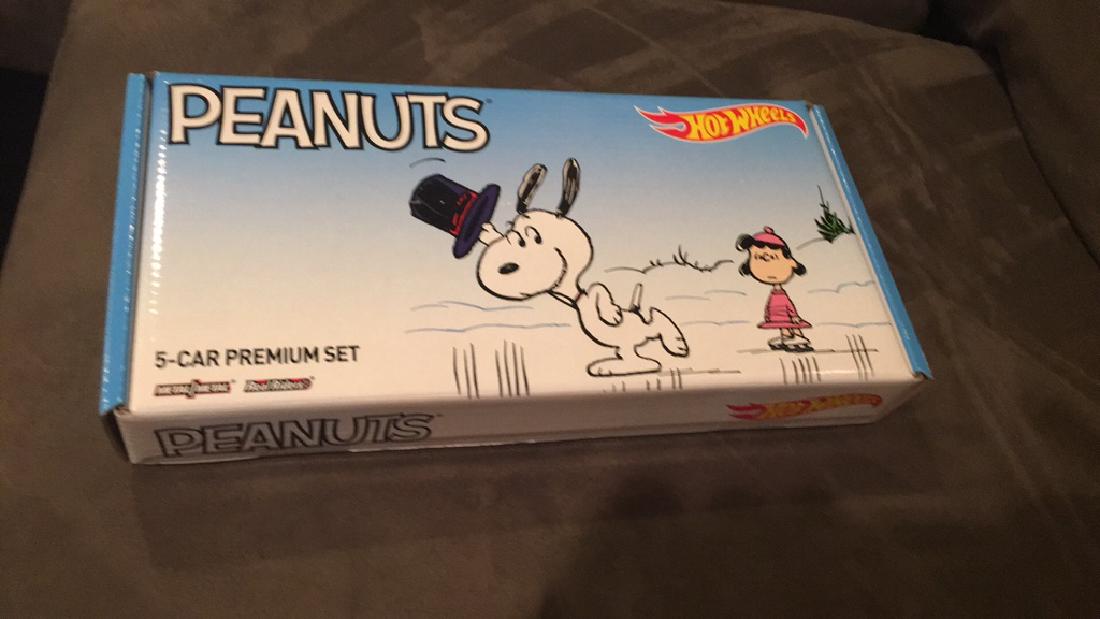 Hot wheels peanuts five car premium certain toys (1 of 1)