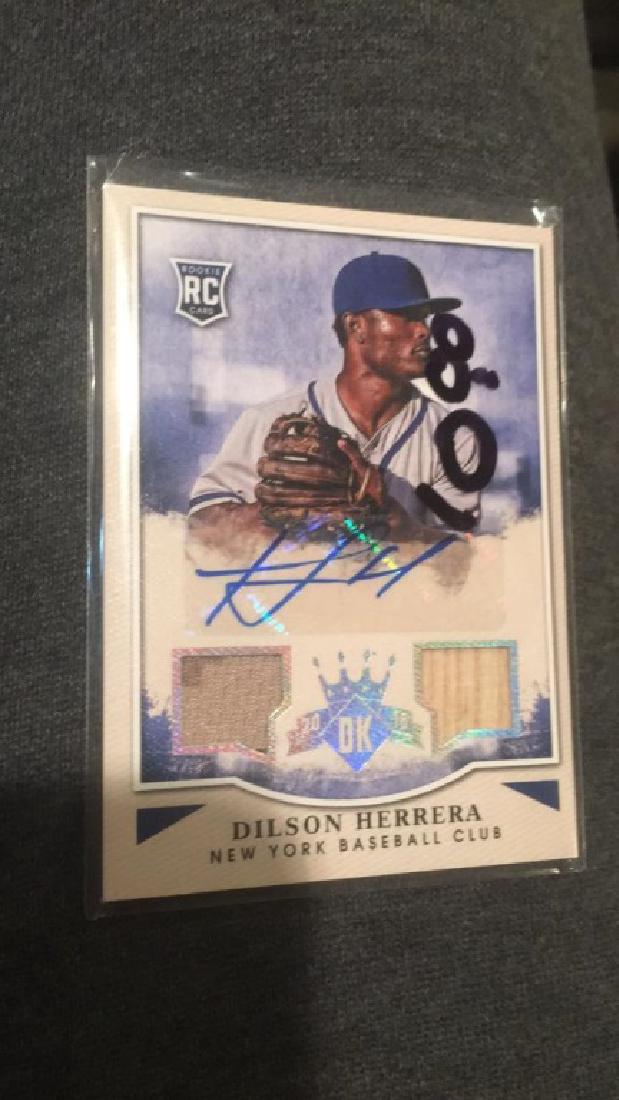 Dilson Herrera 2015 Diamond kings bat jersey auto (1 of 2)