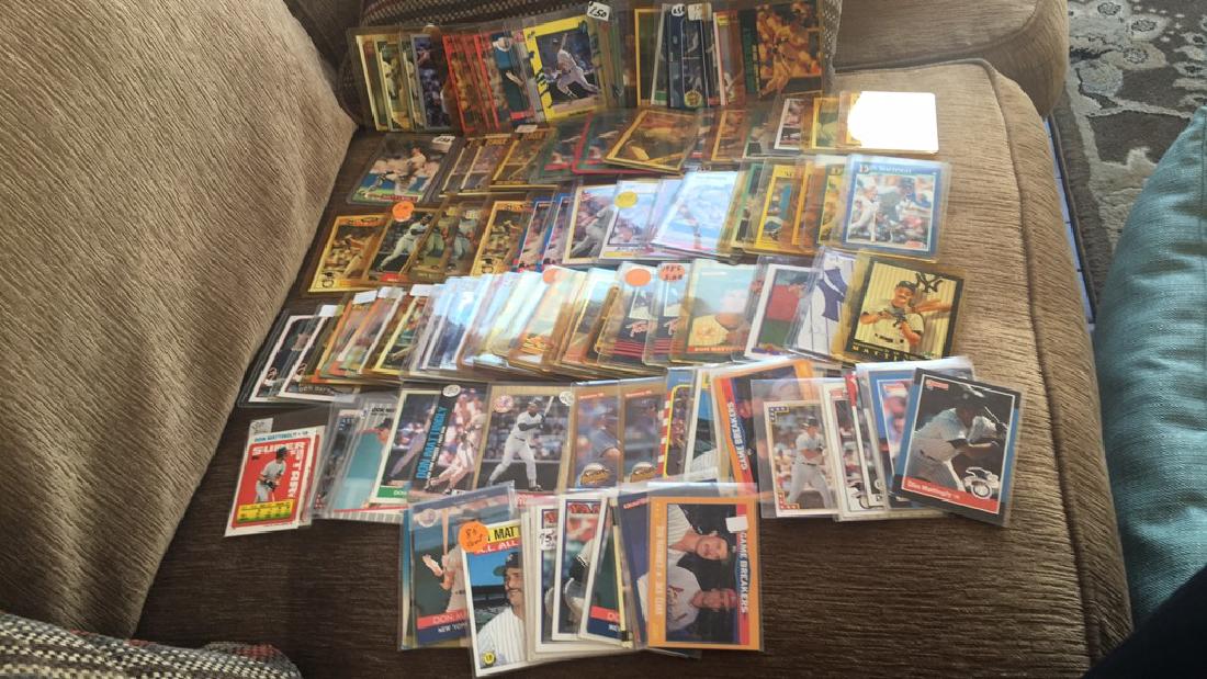 Absolute Huge Don Mattingly Baseball Card Lot 120 (1 of 5)