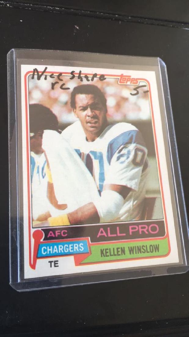 Kellen Winslow 1981 Topps RC (1 of 2)