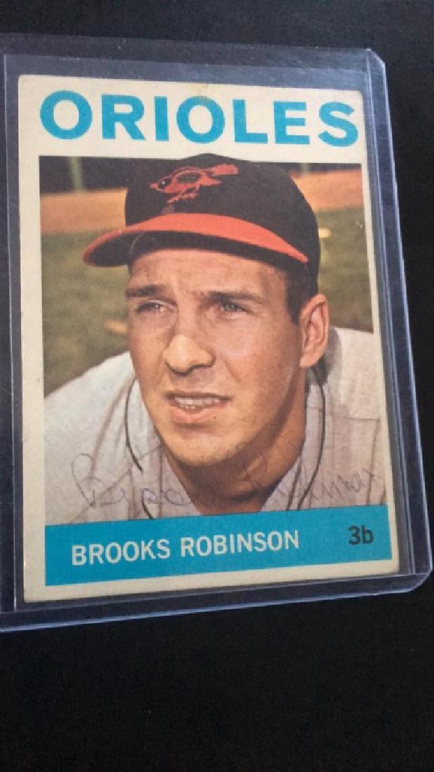 Brooks Robinson 1964 Topps on card Autograph card (1 of 3)