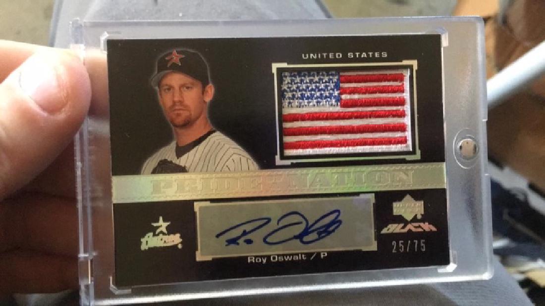 Roy Oswalt 2007 UD Black pride of a nation auto (1 of 1)