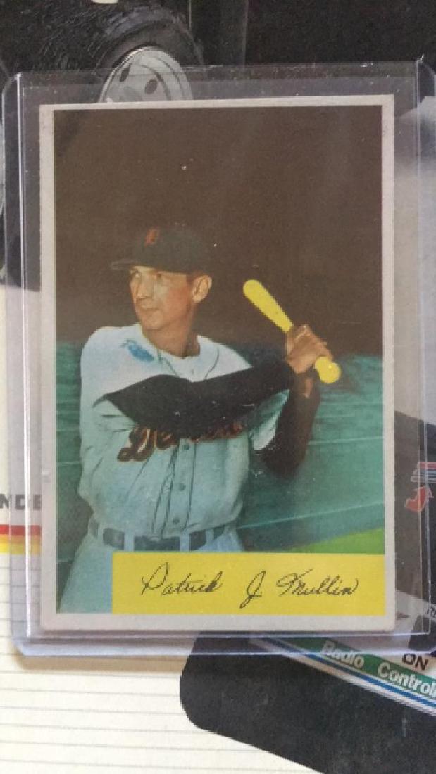 Pat Mullin 1954 bowman nice shape (1 of 2)