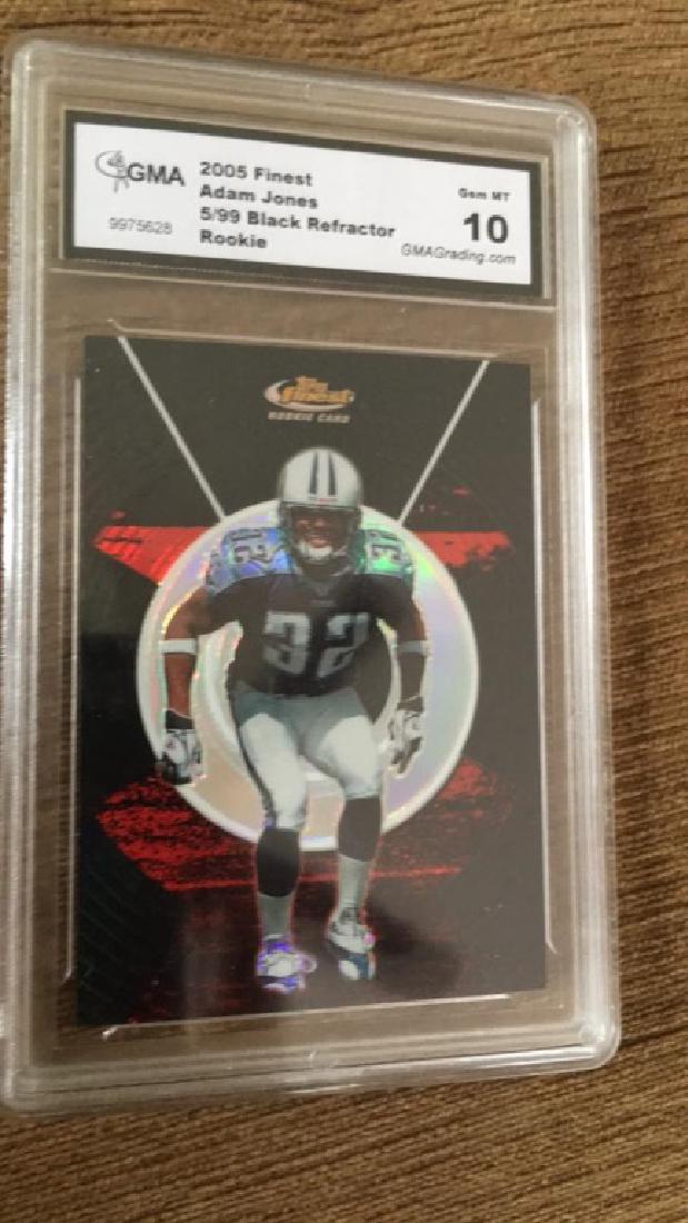 Adam Jones 2095 finest black Refractor RC /99 (1 of 2)