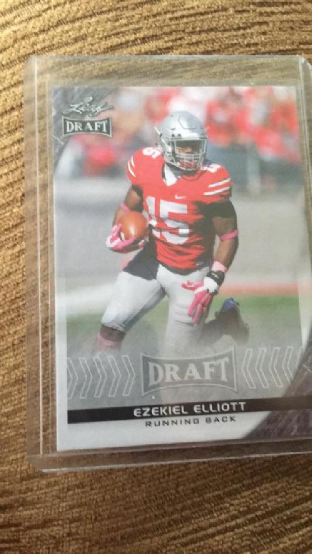 Ezekiel Elliott 2016 leaf draft RC (1 of 1)
