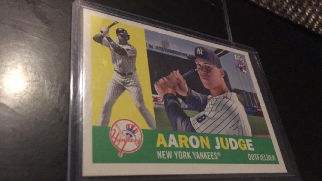 Aaron Judge 2017 Topps heritage RC (1 of 2)