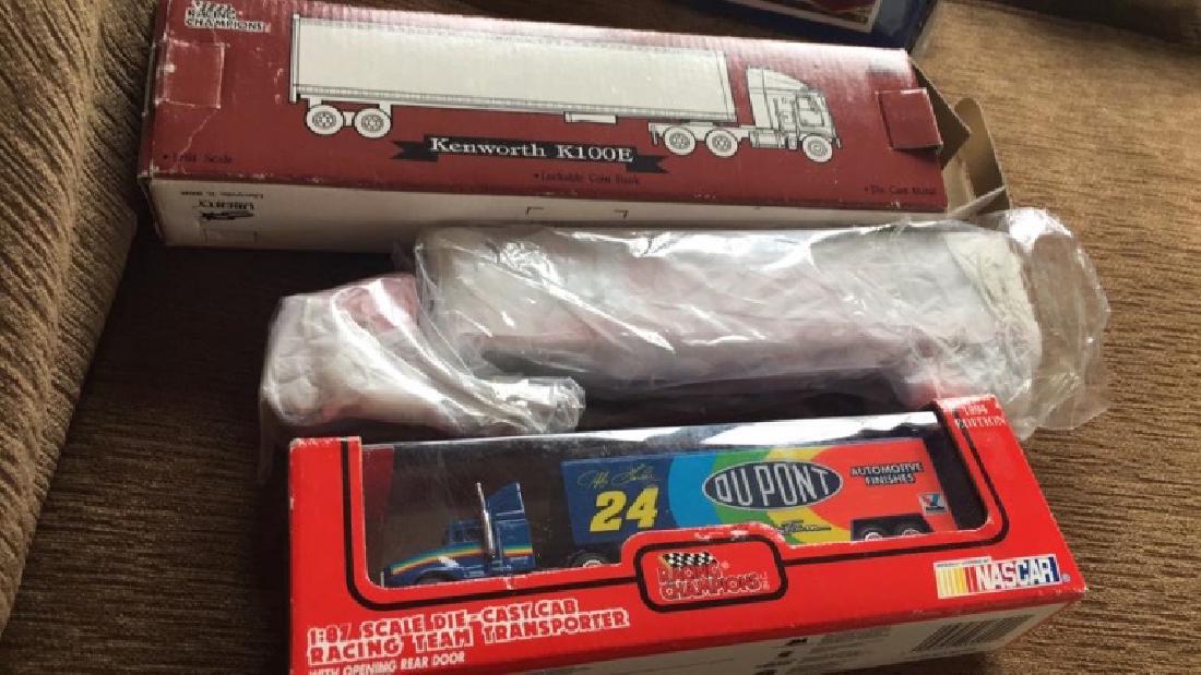 Lot of two trucks racing champions Kenworth and a (1 of 1)