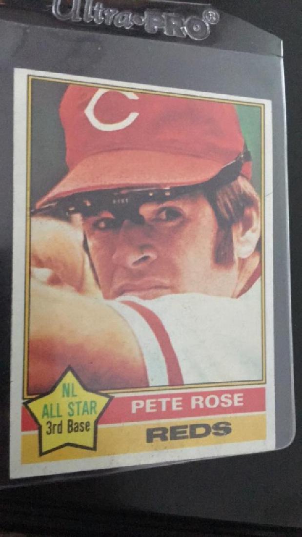 Pete Rose 1976 Topps (1 of 3)