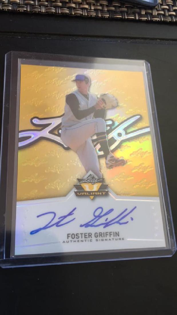Forster Griffin 2014 leaf valiant gold auto SP/10 (1 of 2)