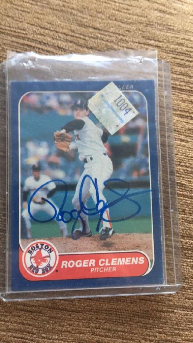 Roger Clemens 1986 Fleer autographed: Roger Clemens 1986 Fleer autographed